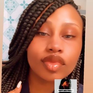 Meet your Posher, Carleisha